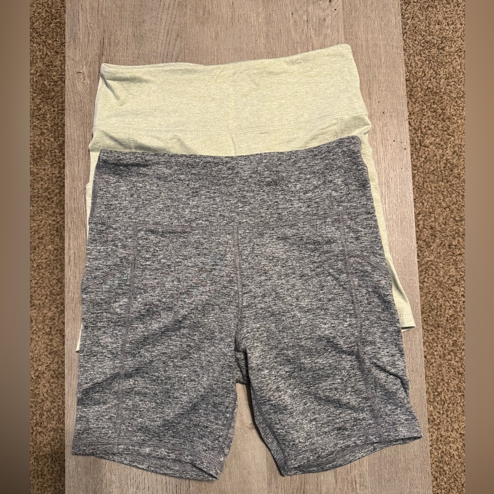 Zobha bike shorts with side pockets, size L